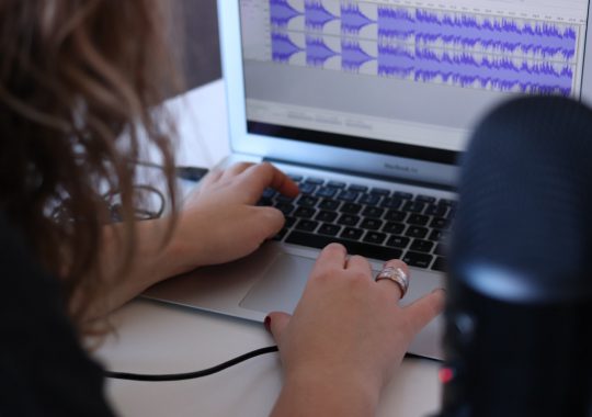 Benefits of podcasting and how to create compelling content