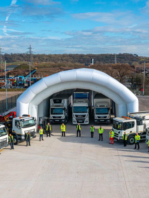 dawsons lorrys, vans and skips